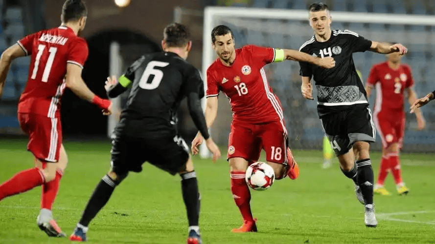 欧国联比赛氛围热烈,球迷热情高涨 欧国联比赛氛围热烈,球迷热情高涨