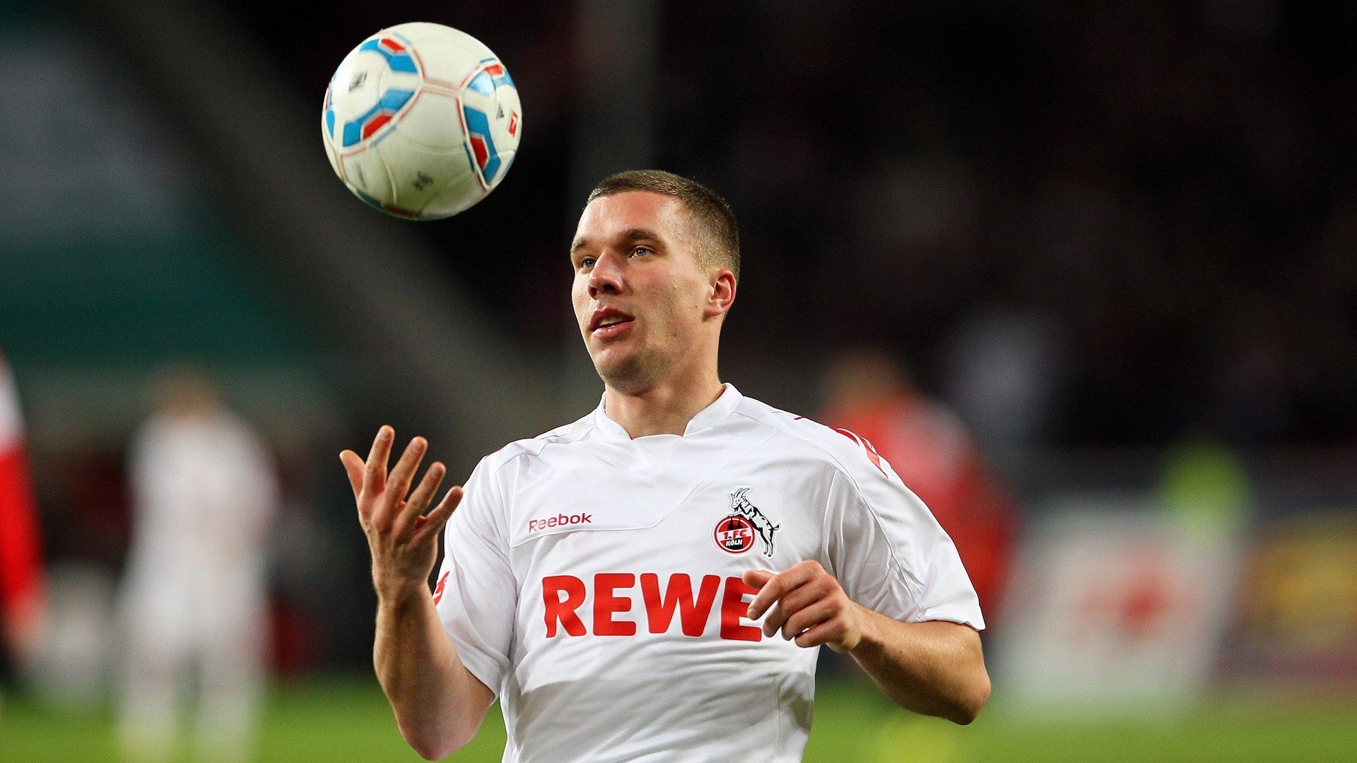 马德里竞技对阵马里，萨内的自我救赎之路