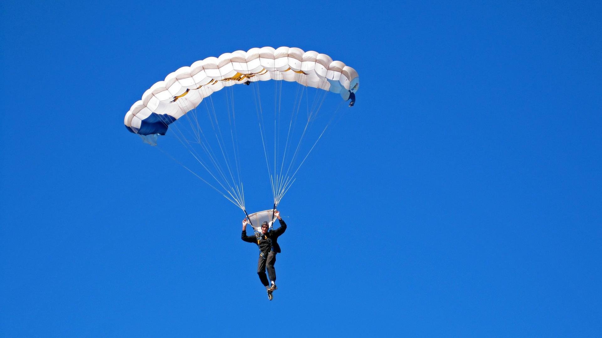 安赛龙点燃赛场，印度队完胜印尼队背后的羽坛新格局